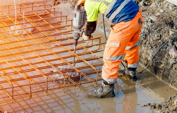 Best Concrete Sidewalk Installation in Artondale, WA